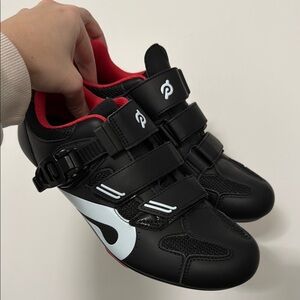 Peloton Black and White Cycling Bike Shoes size 39